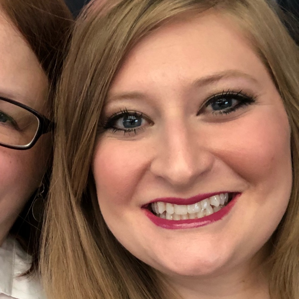 Meet your Posher, Kelli